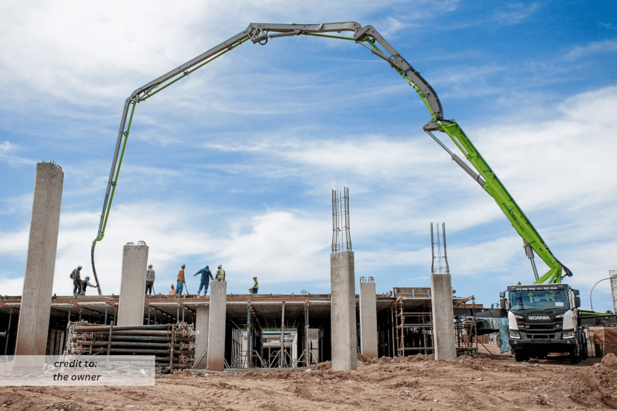 pelumas concrete pump